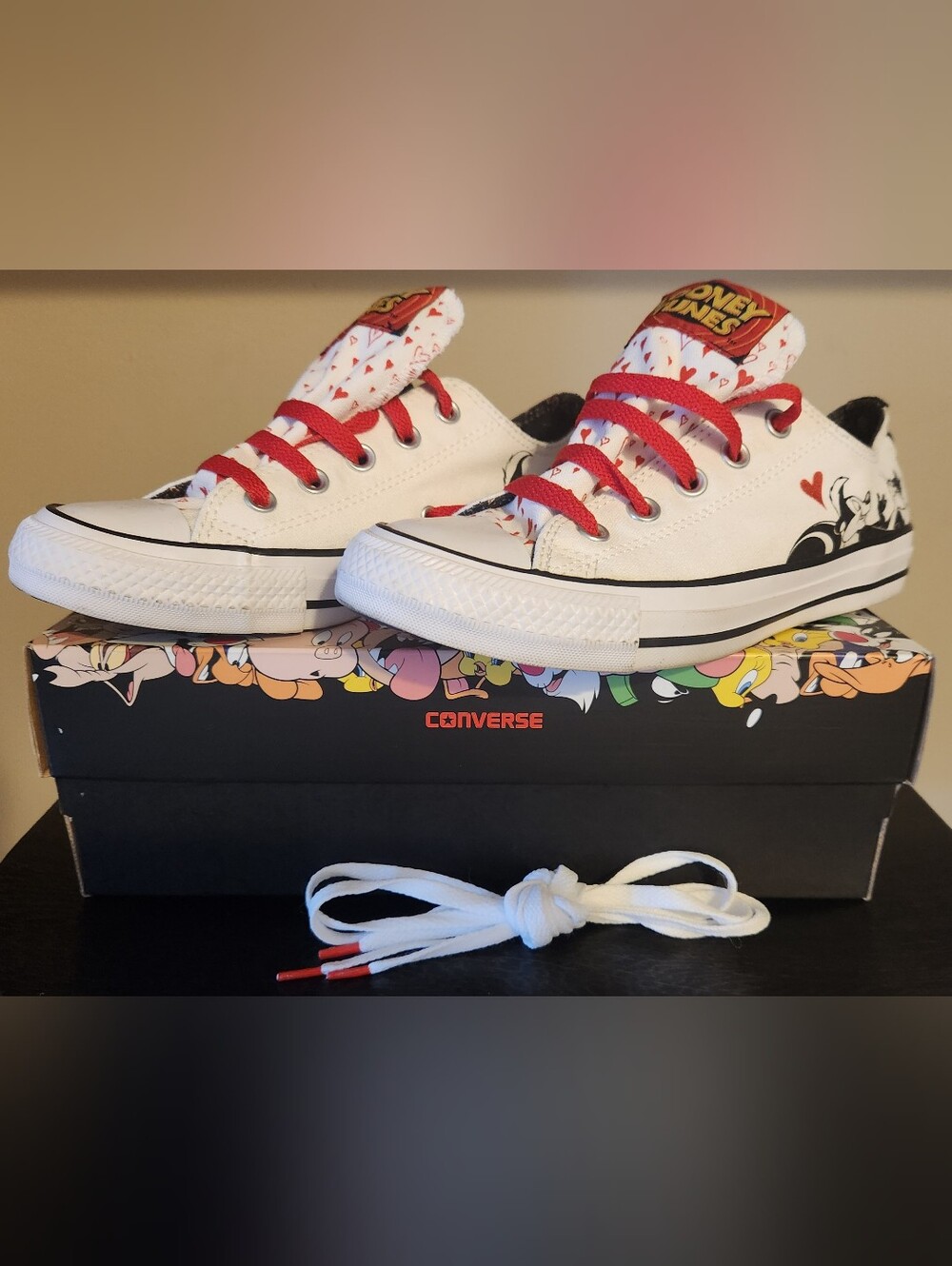 Converse Pepe Le Pew White Sneakers with Red Accents - Looney Tunes Graphic